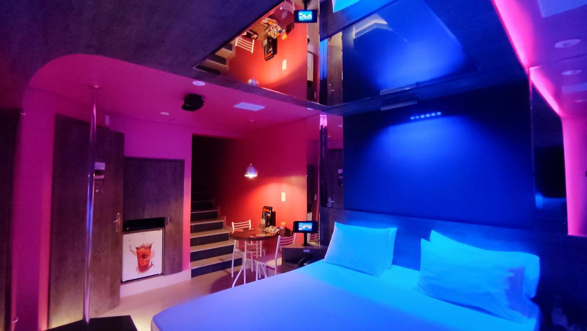 Hotel do amor Swing 1 *