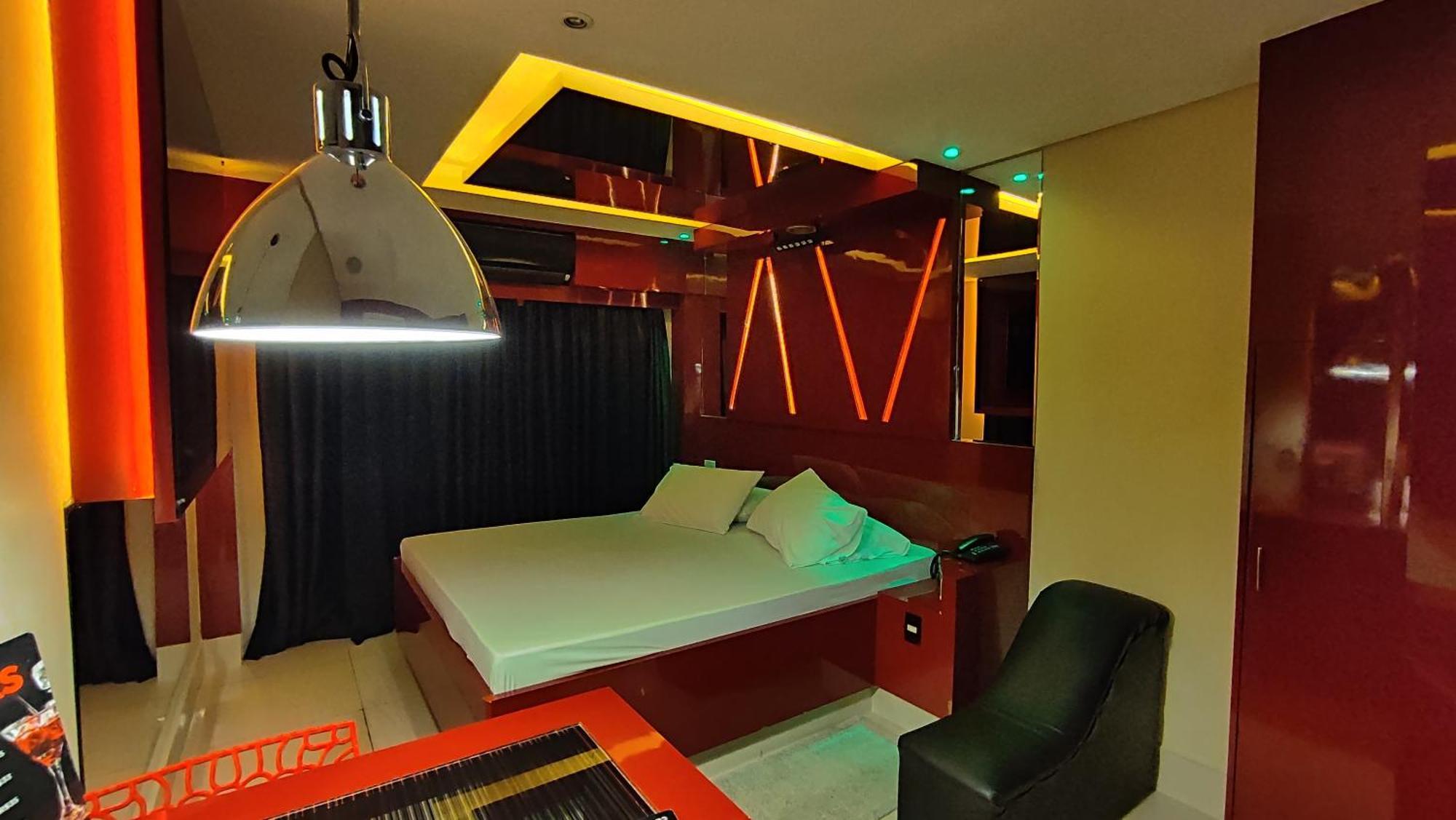Hotel do amor Swing 1